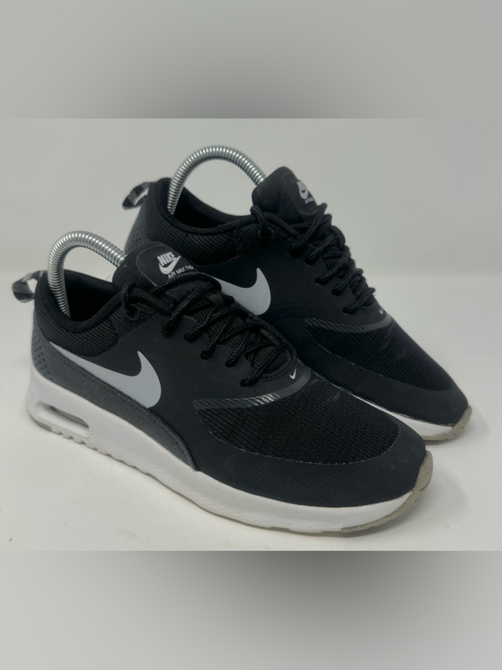 Nike Women’s Black & White Air Max Thea Grey Anthracite Lightweight Sneakers